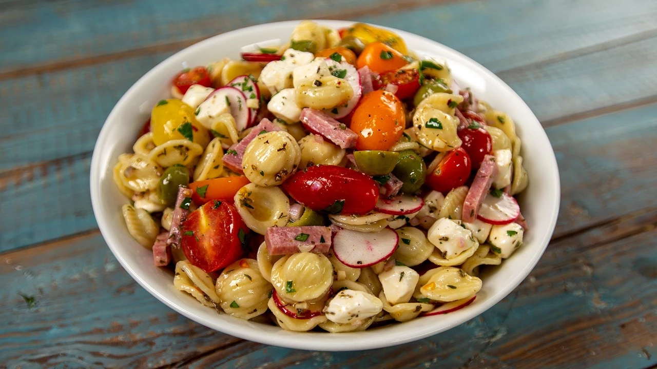 A Colorful Pasta Salad for this Summer